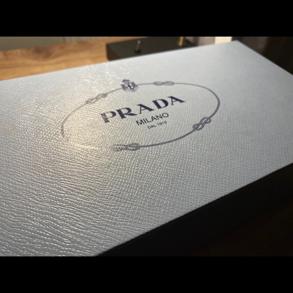 Shoes - Picture 5 of 5